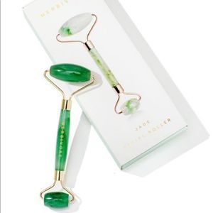 NEW herbivore jade facial roller massager